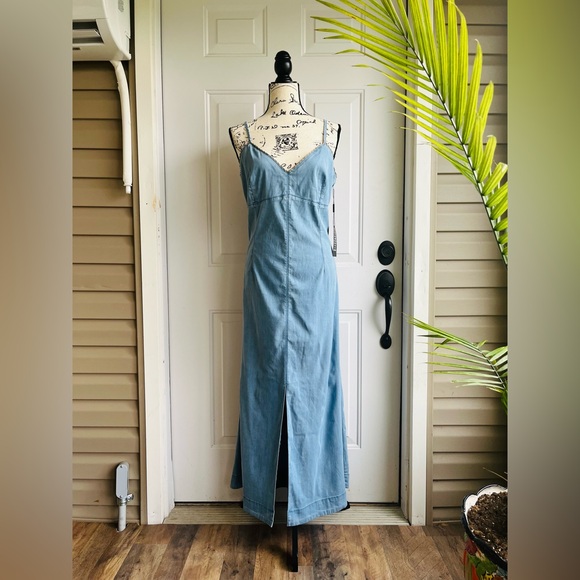 NEW $180 WHBM Chain Detail Denim Maxi Dress - Picture 8 of 8